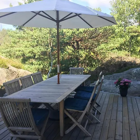 Modern With Sea Views In Portor * Stabbestad