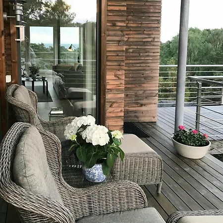 Feriehus Modern With Sea Views In Portor *