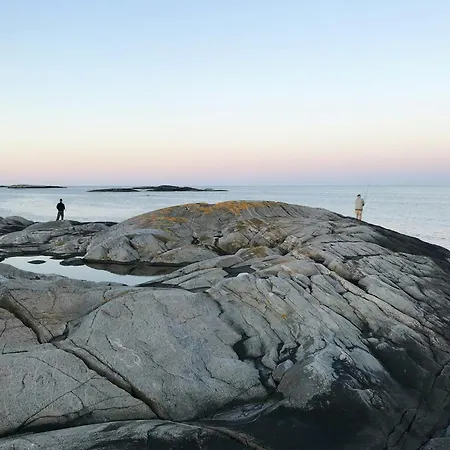 Feriehus Modern With Sea Views In Portor