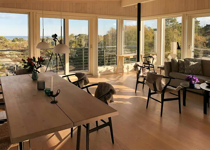 Modern With Sea Views In Portor * Stabbestad